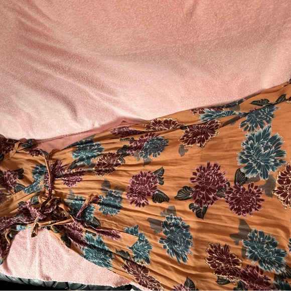 ILLA ILLA Dresses & Skirts - ILLA ILLA Asymmetrical Dress in Orange and Purple